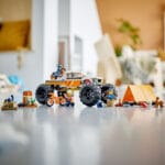 Lego City 4X4 Off-Roader Adventures (60387) - Image 7