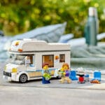 Lego City: Holiday Camper Van - Image 8