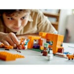 Lego Minecraft: The Fox Lodge (21178) - Image 6