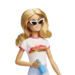 Barbie Έτοιμη για Ταξίδι Κούκλα (HJY18) - Image 2
