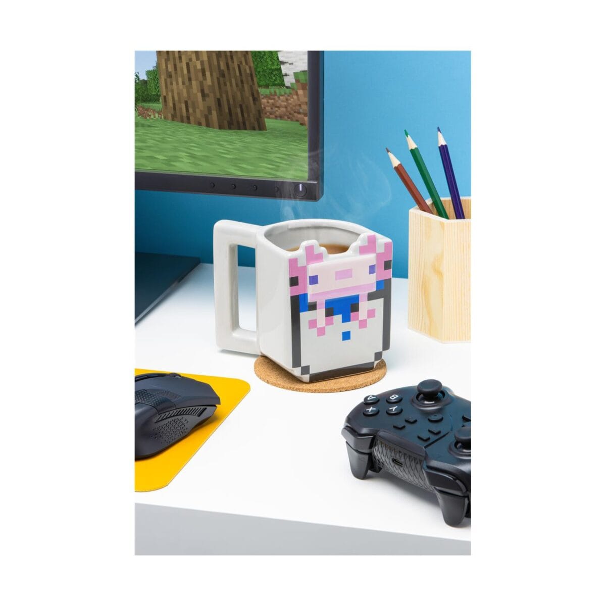 Paladone: Minecraft - Bucket of Axolotl Mug (400ml) (PP11368MCF) - Image 4